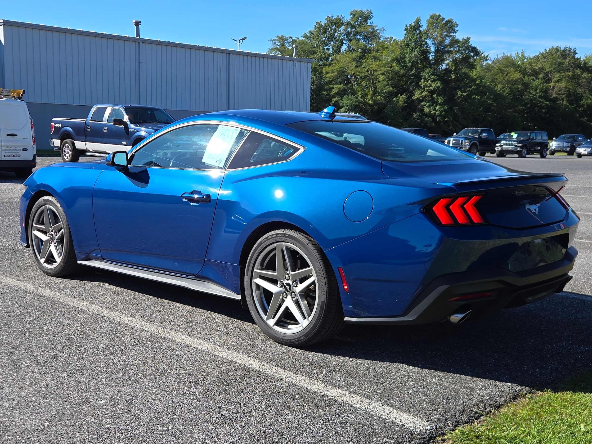 ford mustang 2024 1FA6P8TH0R5117413 image ford mustang 2024 1FA6P8TH0R5117413 image