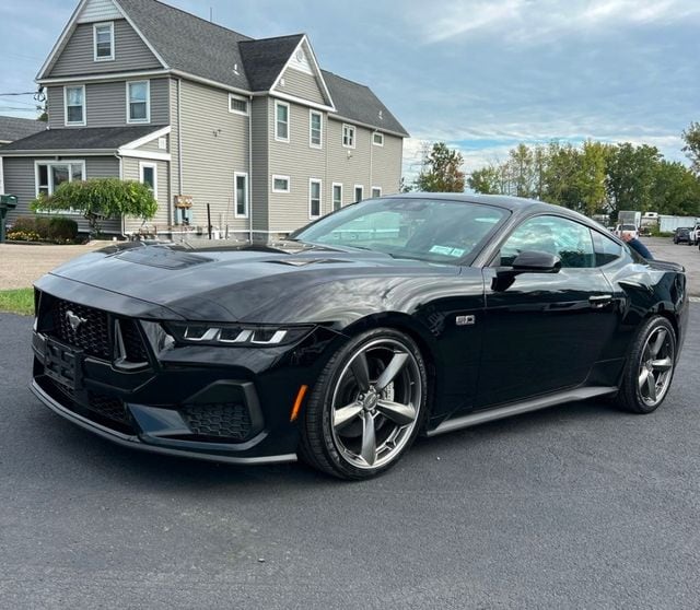ford mustang 2024 1FA6P8CF5R5400355 image ford mustang 2024 1FA6P8CF5R5400355 image