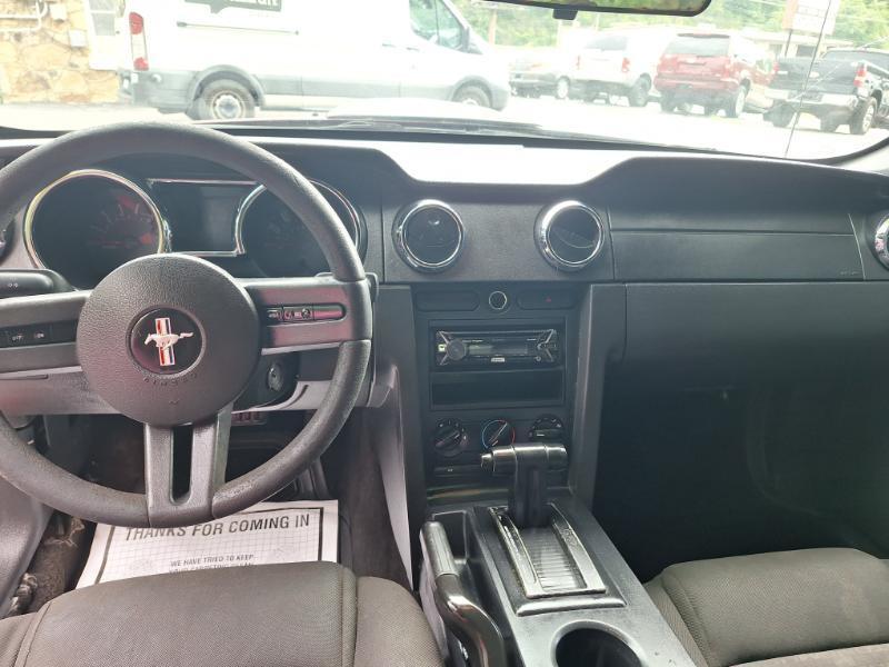 ford mustang 2006 1ZVFT80N265149353 image ford mustang 2006 1ZVFT80N265149353 image