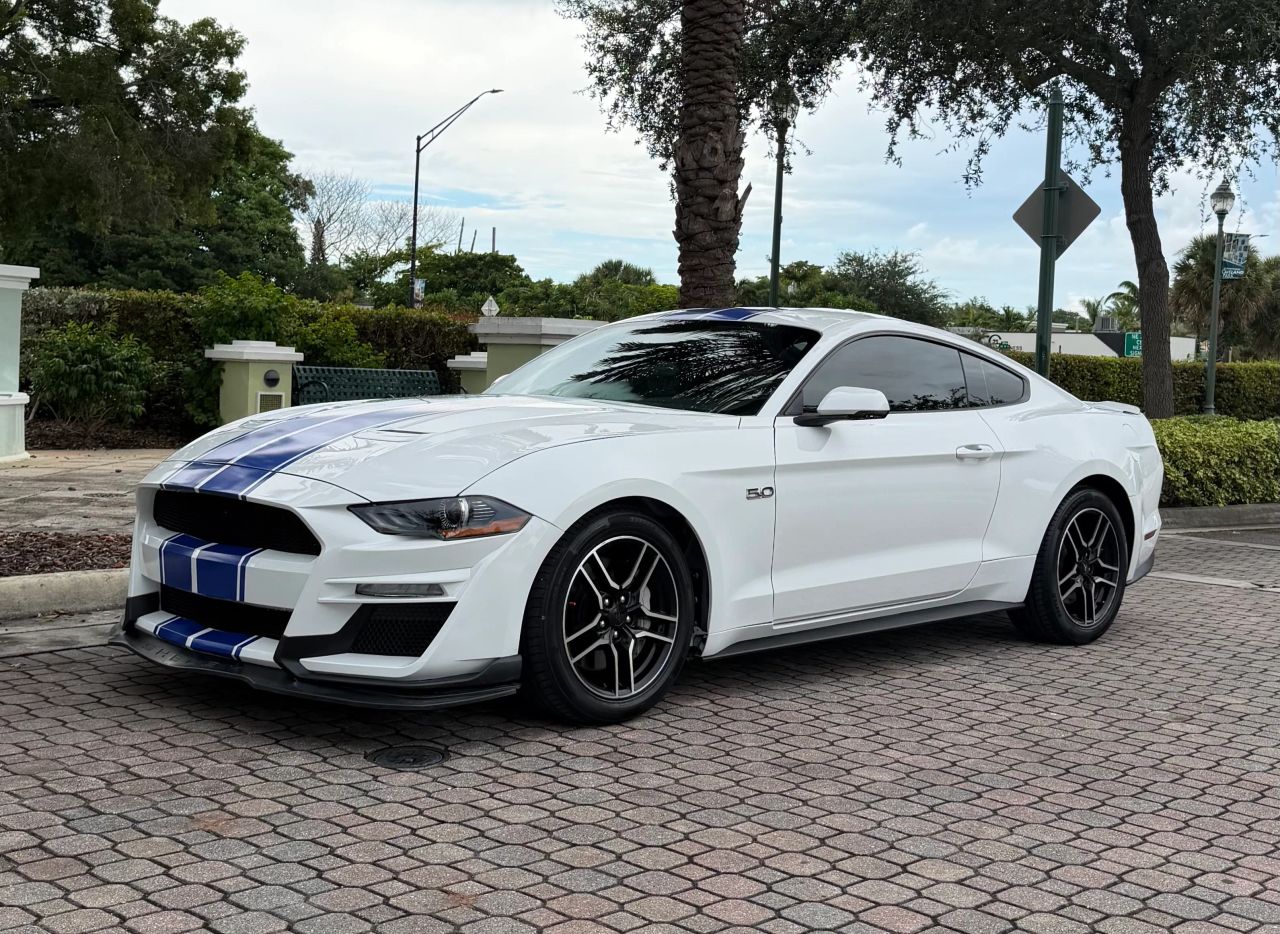ford mustang 2020 1FA6P8CFXL5190374 image ford mustang 2020 1FA6P8CFXL5190374 image