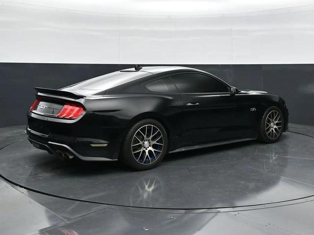 ford mustang 2020 1FA6P8CF9L5167393 image ford mustang 2020 1FA6P8CF9L5167393 image