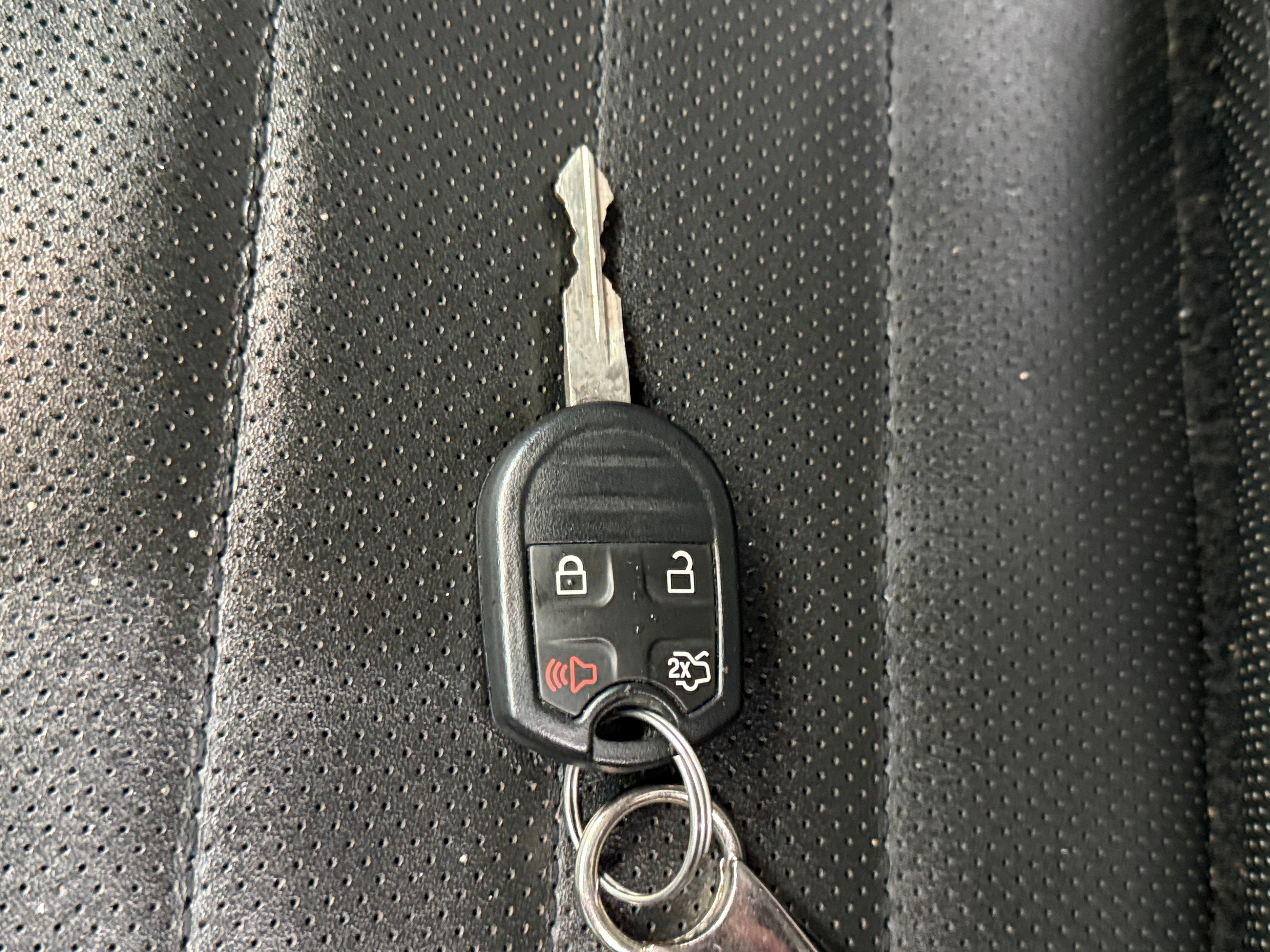 ford mustang 2013 1ZVBP8CF1D5212642 image ford mustang 2013 1ZVBP8CF1D5212642 image