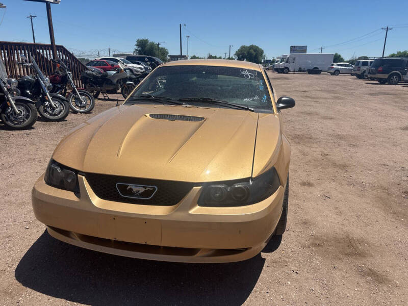 ford mustang 2000 1FAFP4043YF101676 image ford mustang 2000 1FAFP4043YF101676 image
