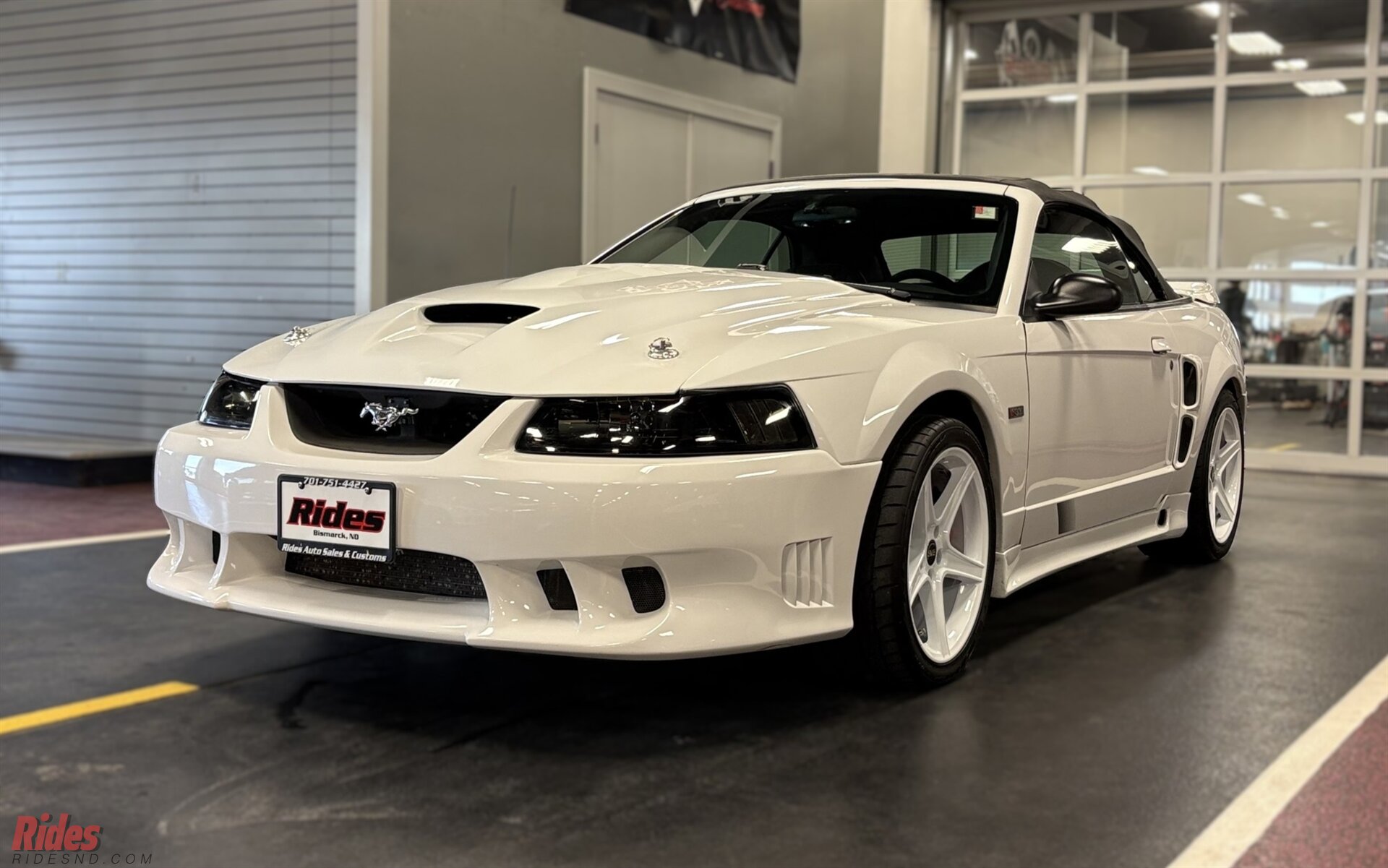 ford mustang 2001 1FAFP45X51F180566 image ford mustang 2001 1FAFP45X51F180566 image