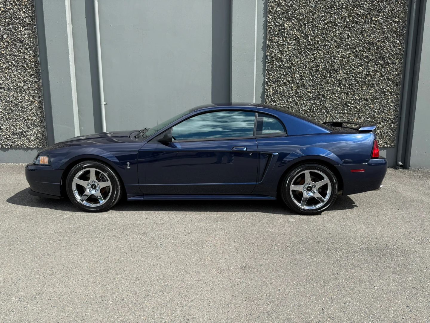 ford mustang 2001 1FAFP47V01F195309 image ford mustang 2001 1FAFP47V01F195309 image