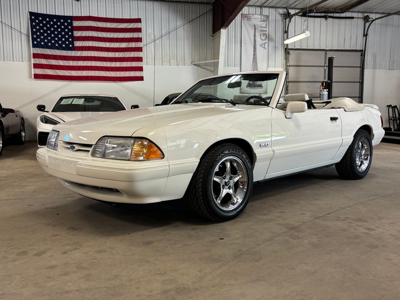 ford mustang 1993 1FACP44E0PF162097 image ford mustang 1993 1FACP44E0PF162097 image