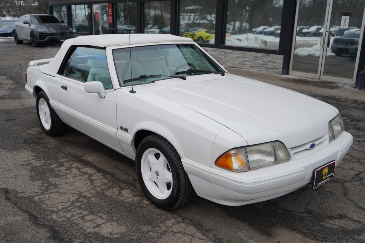 ford mustang 1993 1FACP44E9PF156072 image ford mustang 1993 1FACP44E9PF156072 image