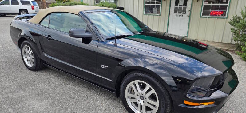 ford mustang 2005 1ZVFT85H355211361 image ford mustang 2005 1ZVFT85H355211361 image