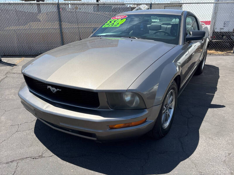ford mustang 2005 1ZVFT80N855174823 image ford mustang 2005 1ZVFT80N855174823 image