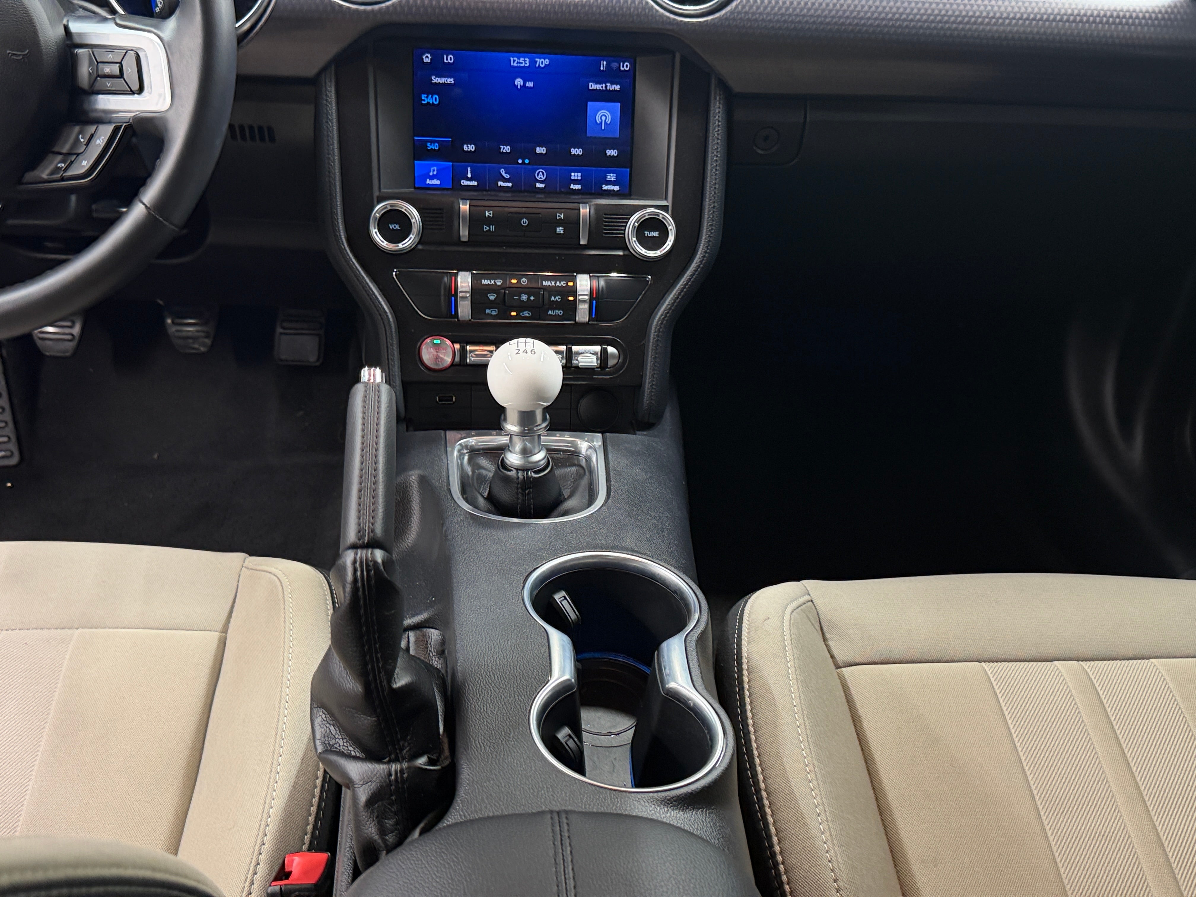 ford mustang 2022 1FA6P8CF5N5143742 image ford mustang 2022 1FA6P8CF5N5143742 image