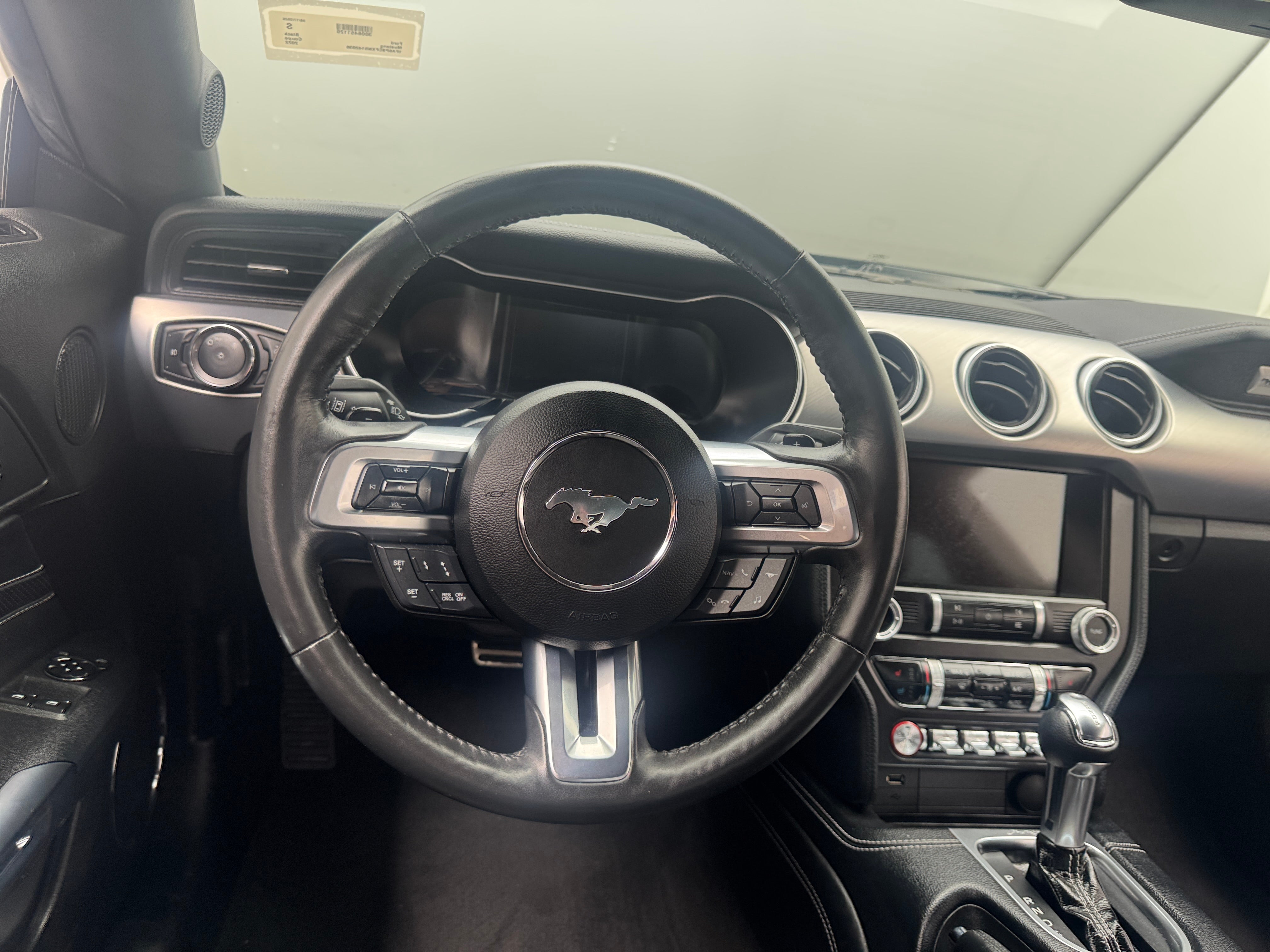ford mustang 2022 1FA6P8CFXN5142036 image ford mustang 2022 1FA6P8CFXN5142036 image