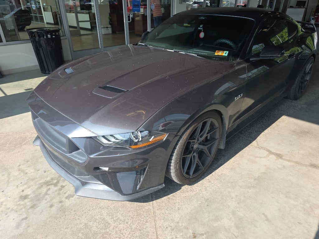 ford mustang 2022 1FA6P8CF9N5111909 image ford mustang 2022 1FA6P8CF9N5111909 image
