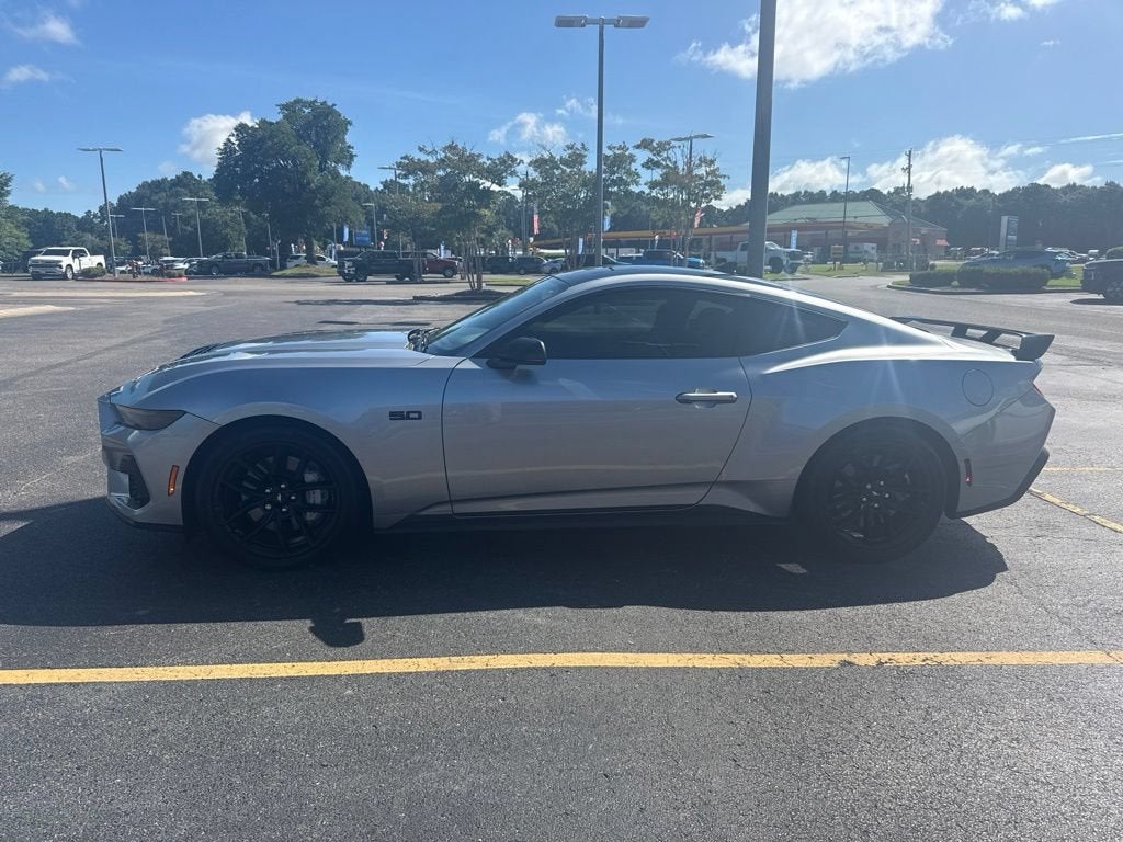 ford mustang 2025 1FA6P8CF7S5417065 image ford mustang 2025 1FA6P8CF7S5417065 image