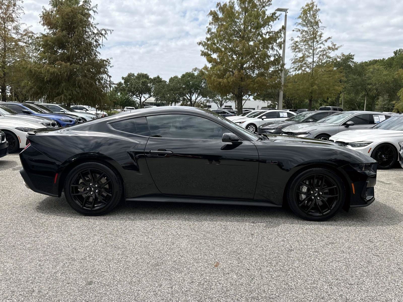 ford mustang 2025 1FA6P8CF3S5400912 image ford mustang 2025 1FA6P8CF3S5400912 image
