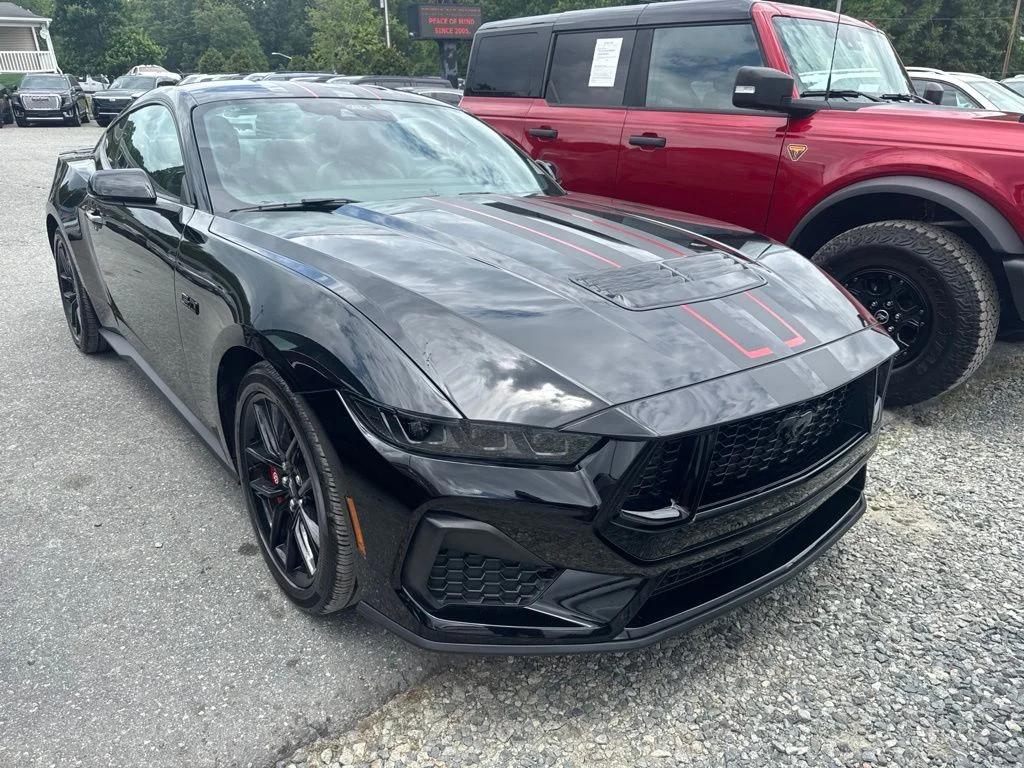 ford mustang 2025 1FA6P8CF4S5401230 image ford mustang 2025 1FA6P8CF4S5401230 image