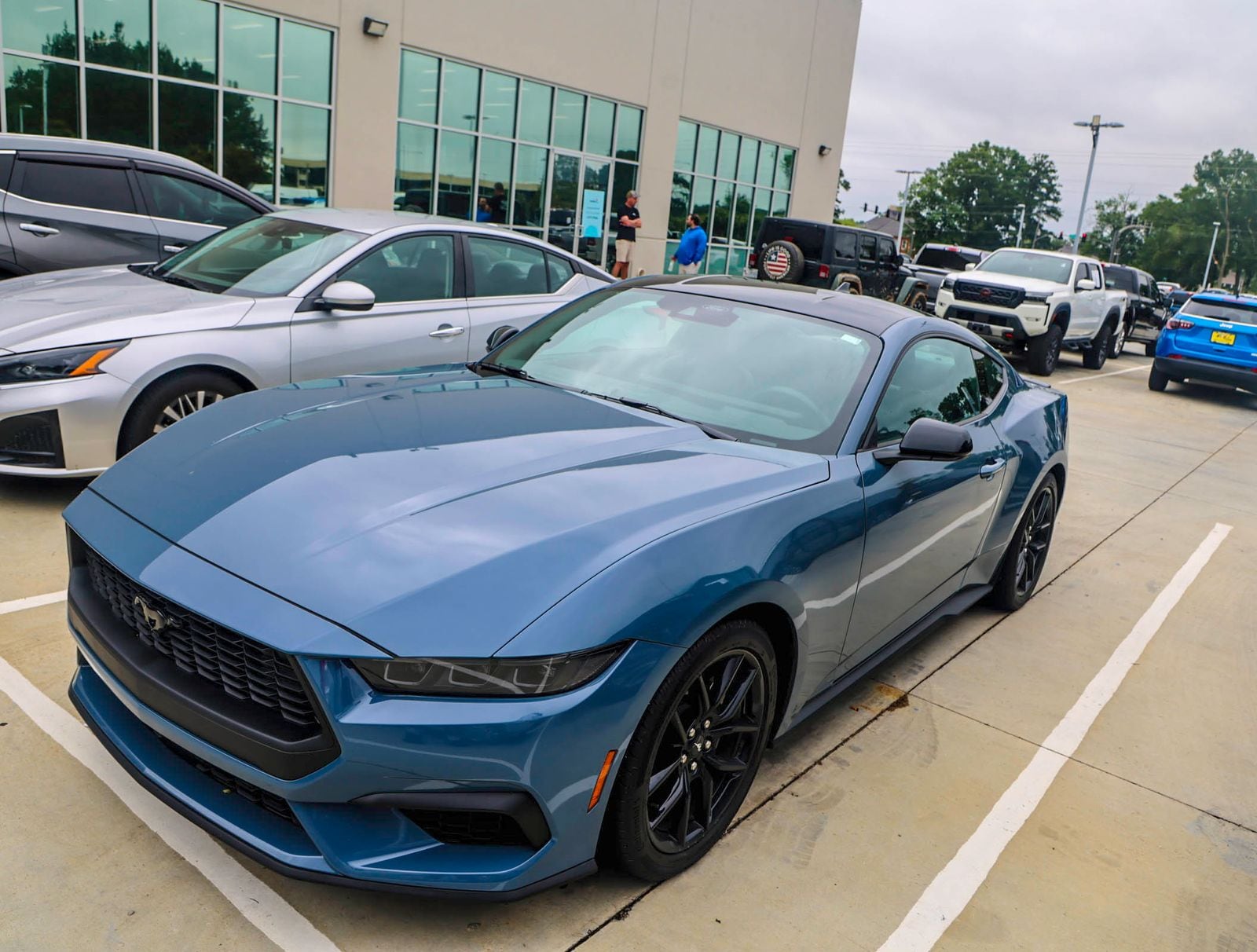ford mustang 2025 1FA6P8TH7S5113171 image ford mustang 2025 1FA6P8TH7S5113171 image