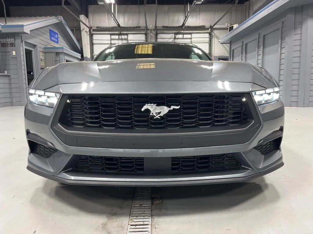 ford mustang 2025 1FAGP8UHXS5125379 image ford mustang 2025 1FAGP8UHXS5125379 image