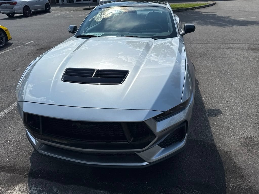 ford mustang 2025 1FA6P8CF3S5417144 image ford mustang 2025 1FA6P8CF3S5417144 image