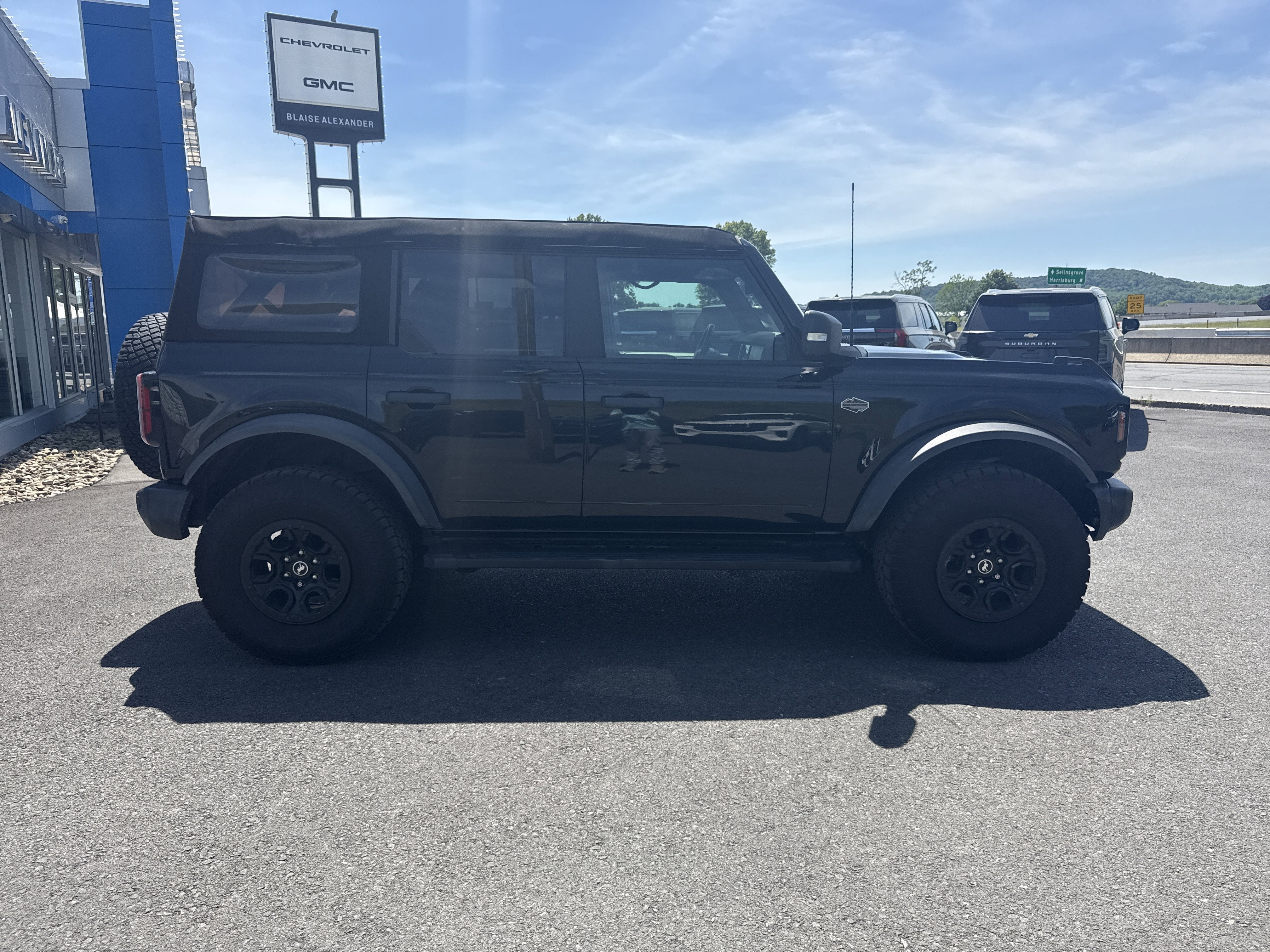 ford bronco 2023 1FMEE5DPXPLB40430 image ford bronco 2023 1FMEE5DPXPLB40430 image