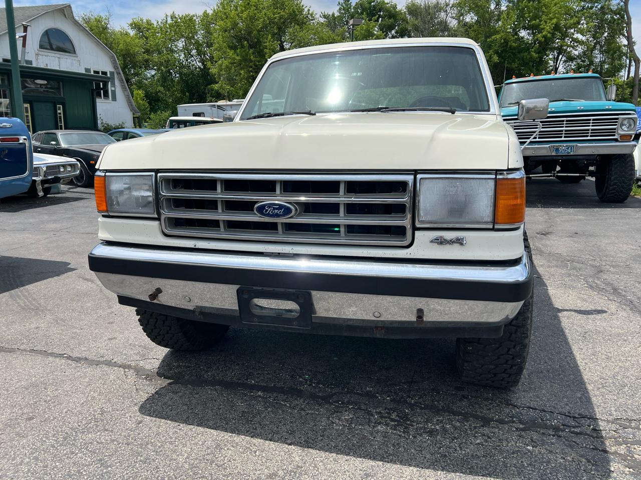 ford bronco 1988 1FMEU15N5JLA84087 image ford bronco 1988 1FMEU15N5JLA84087 image
