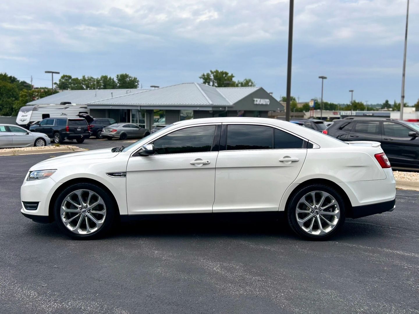 ford taurus 2016 1FAHP2F86GG127978 image ford taurus 2016 1FAHP2F86GG127978 image