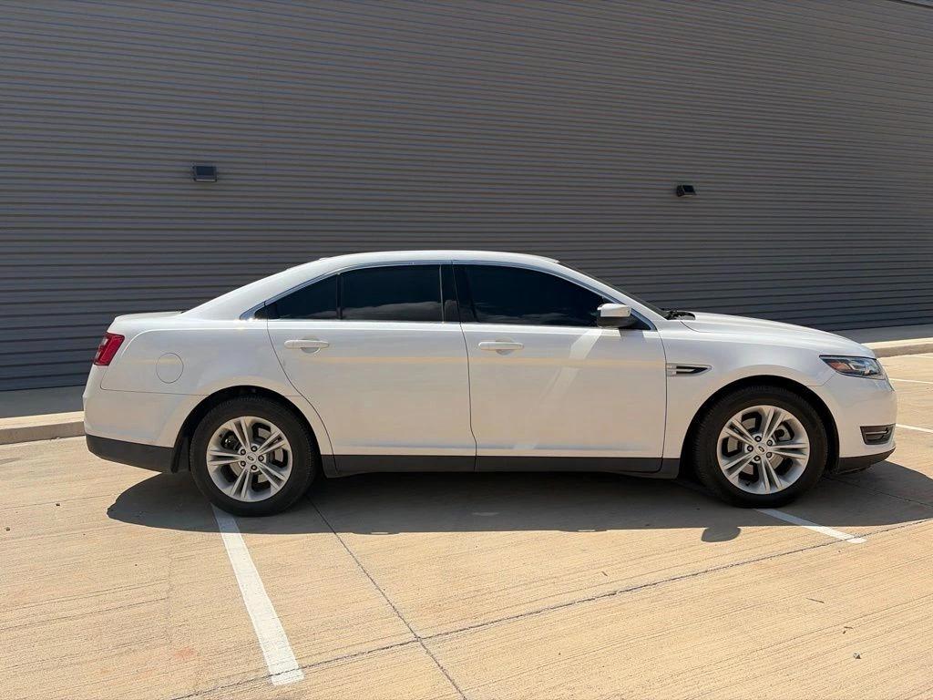 ford taurus 2016 1FAHP2E84GG147213 image ford taurus 2016 1FAHP2E84GG147213 image