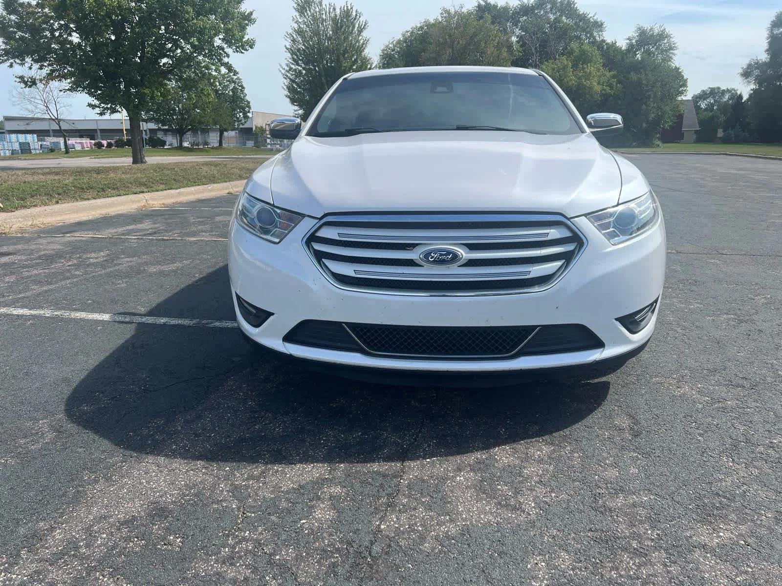 ford taurus 2019 1FAHP2F8XKG111422 image ford taurus 2019 1FAHP2F8XKG111422 image