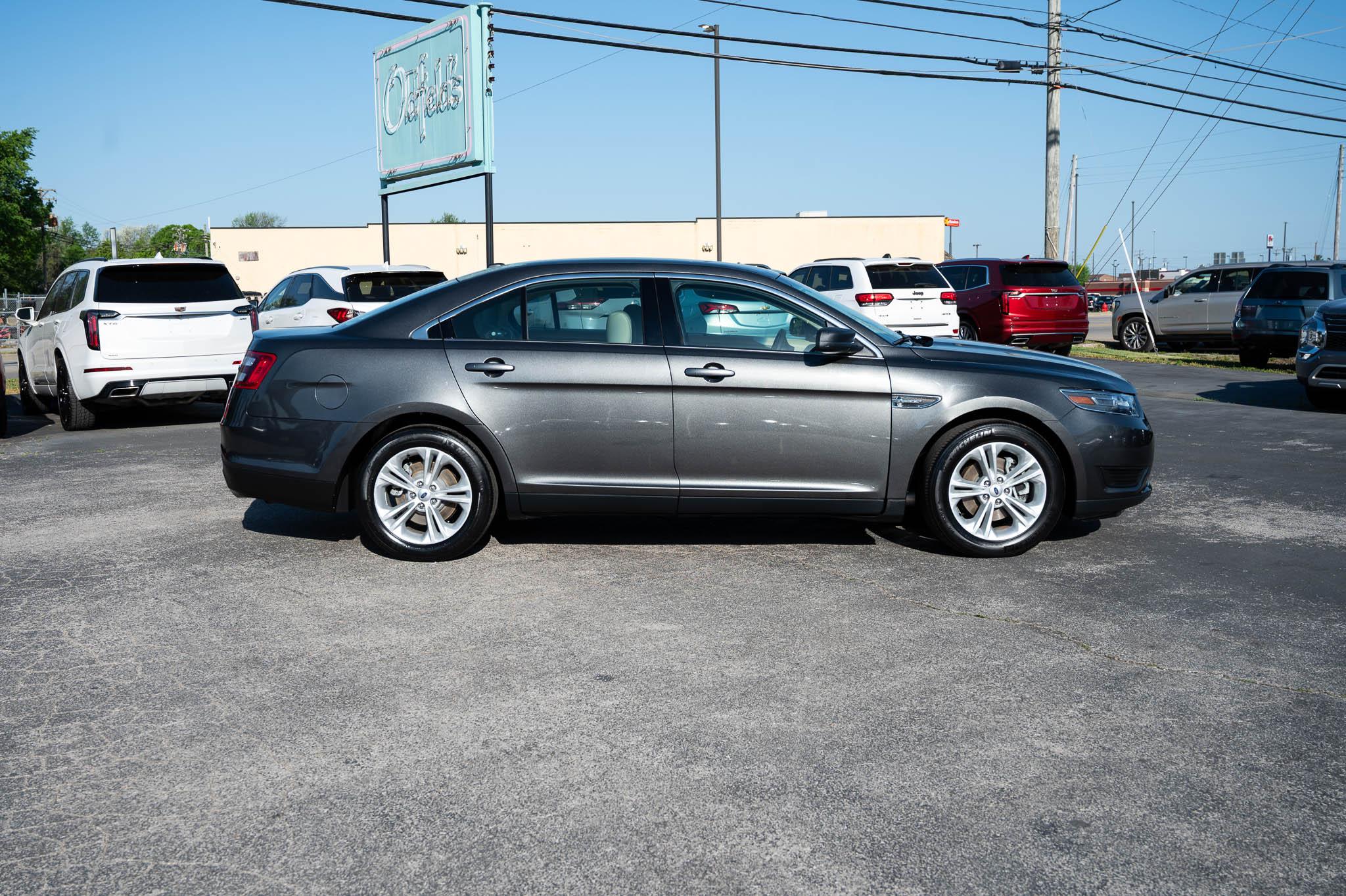 ford taurus 2019 1FAHP2D85KG109726 image ford taurus 2019 1FAHP2D85KG109726 image