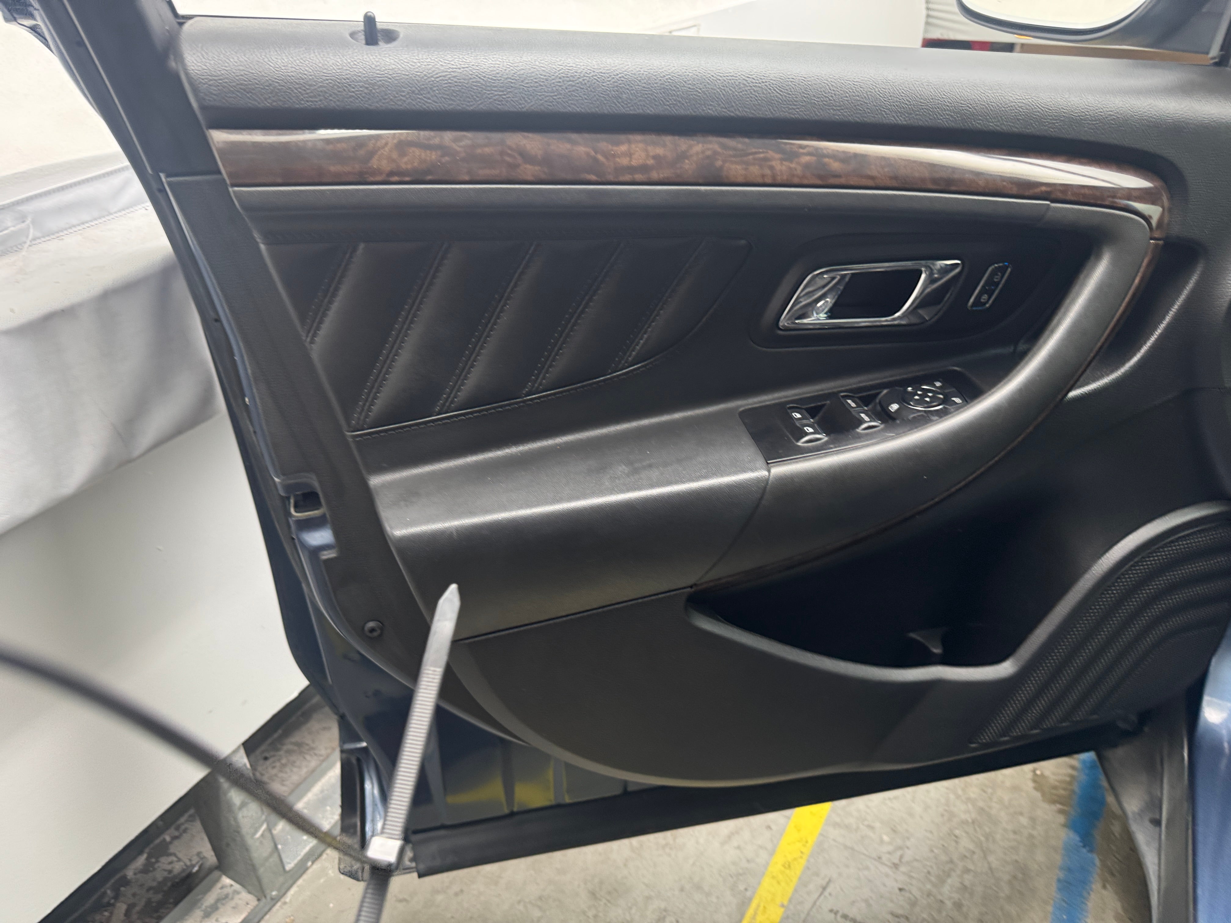 ford taurus 2019 1FAHP2F89KG110021 image ford taurus 2019 1FAHP2F89KG110021 image