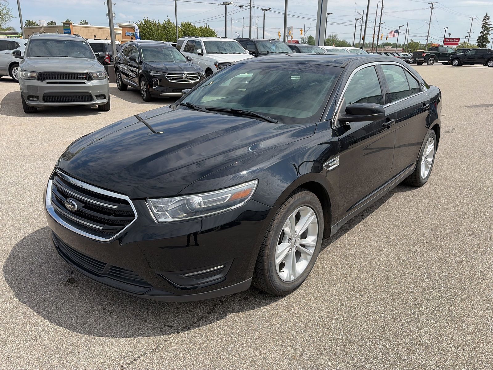 ford taurus 2018 1FAHP2H85JG129340 image ford taurus 2018 1FAHP2H85JG129340 image