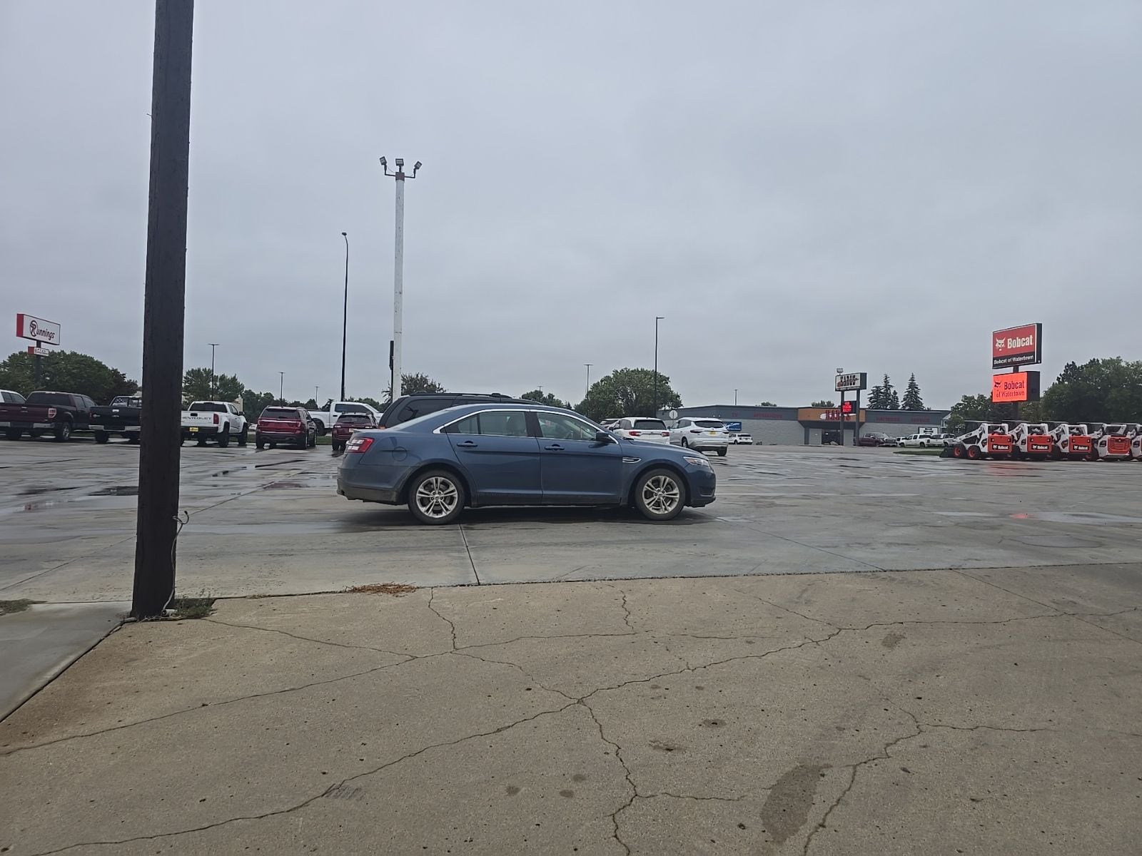 ford taurus 2018 1FAHP2D8XJG123524 image ford taurus 2018 1FAHP2D8XJG123524 image