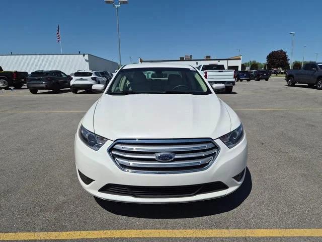 ford taurus 2018 1FAHP2H88JG134600 image ford taurus 2018 1FAHP2H88JG134600 image