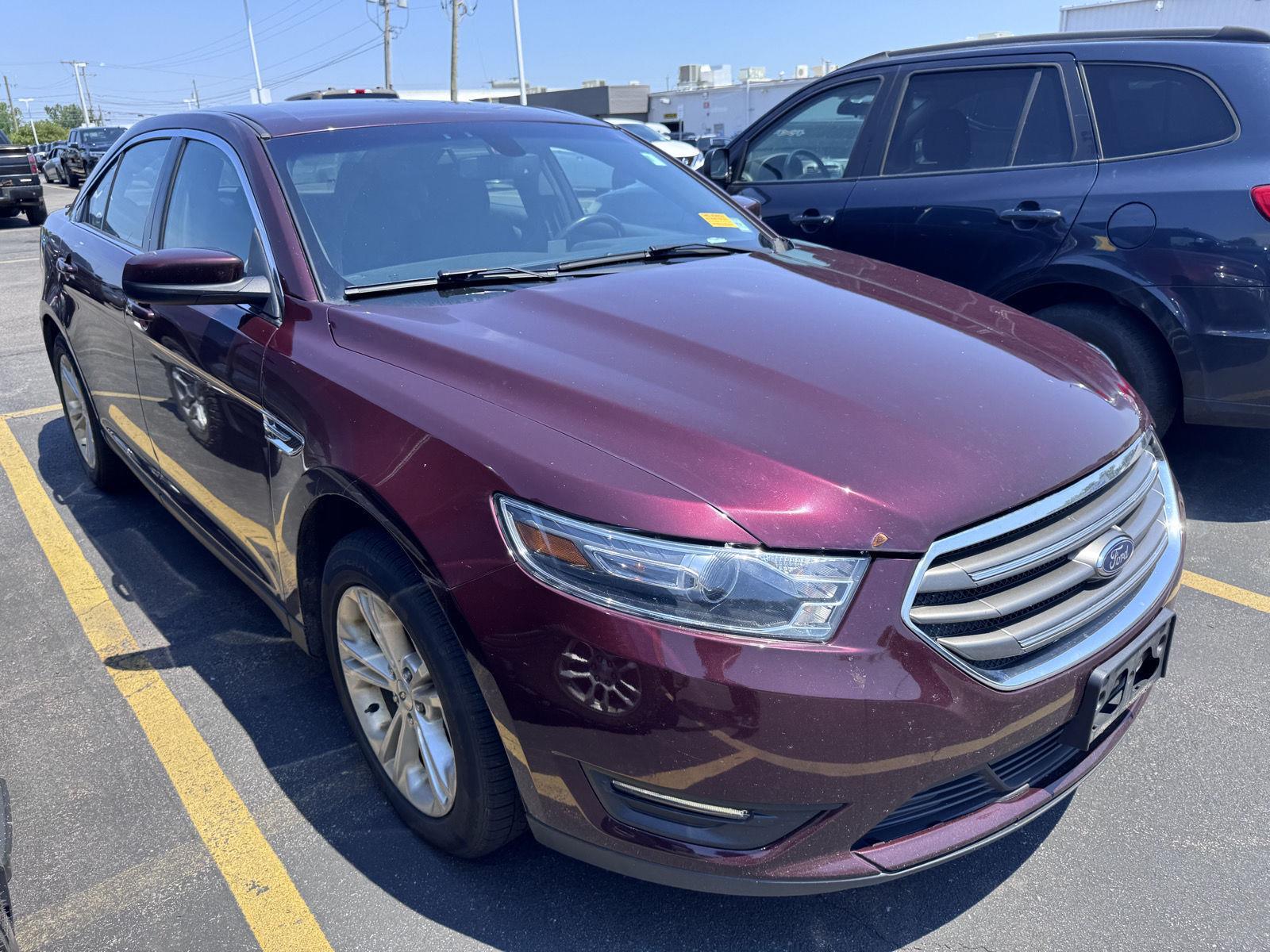 ford taurus 2018 1FAHP2E8XJG102977 image ford taurus 2018 1FAHP2E8XJG102977 image