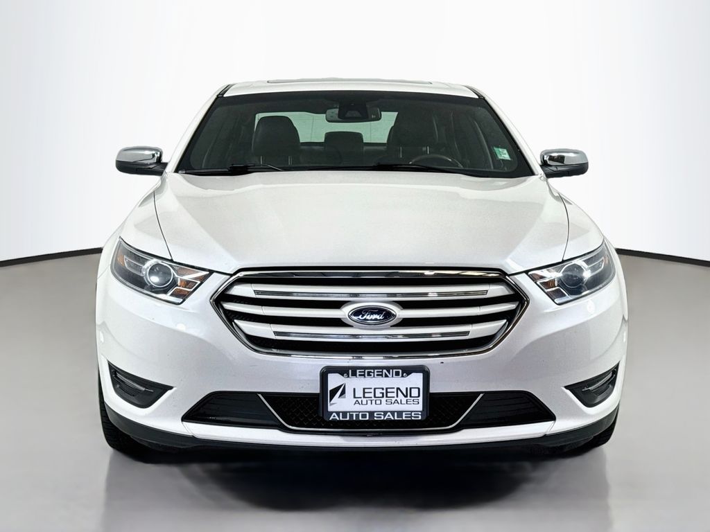 ford taurus 2018 1FAHP2J89JG117895 image ford taurus 2018 1FAHP2J89JG117895 image