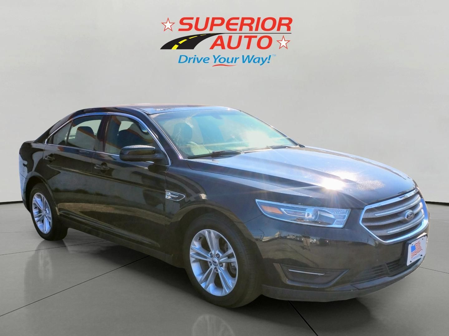 ford taurus 2018 1FAHP2H82JG107585 image ford taurus 2018 1FAHP2H82JG107585 image