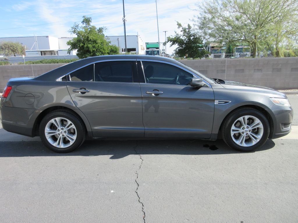 ford taurus 2018 1FAHP2D85JG134897 image ford taurus 2018 1FAHP2D85JG134897 image