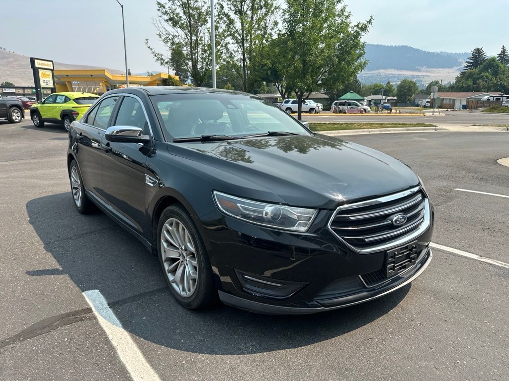 ford taurus 2017 1FAHP2F81HG111866 image ford taurus 2017 1FAHP2F81HG111866 image