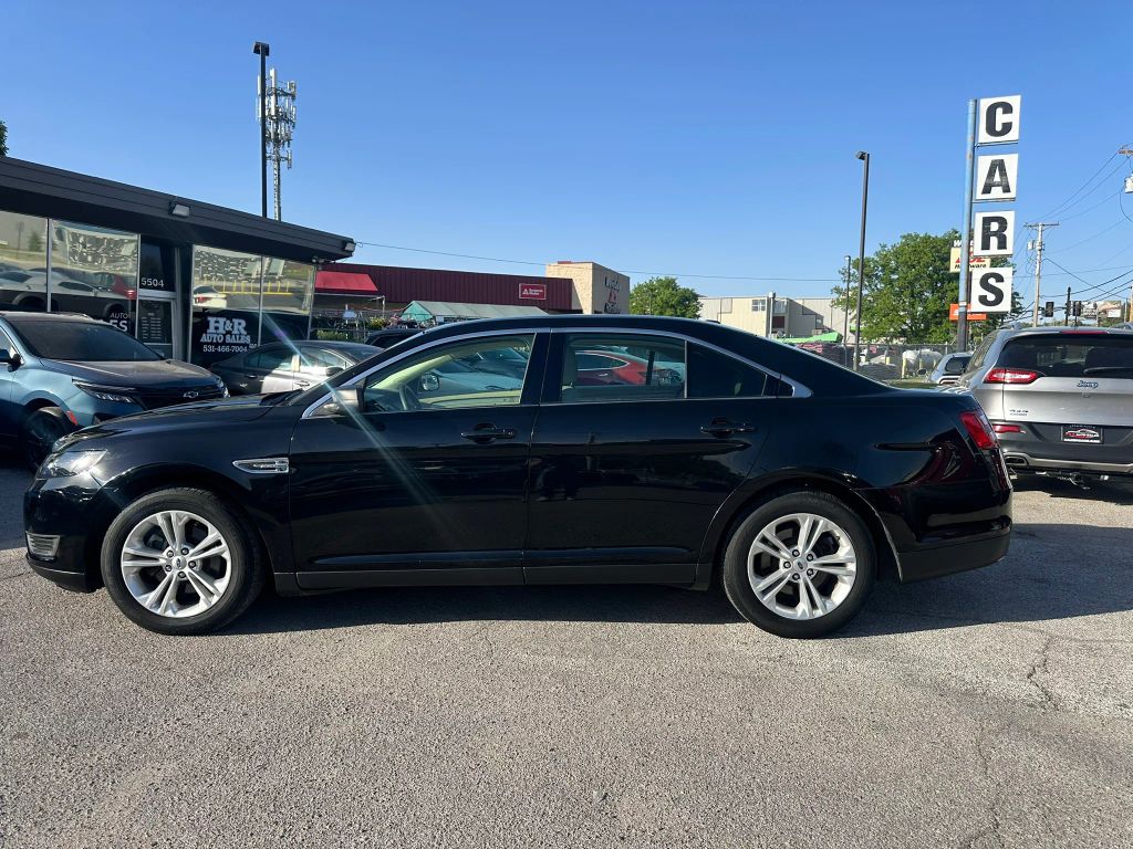 ford taurus 2017 1FAHP2D83HG121785 image ford taurus 2017 1FAHP2D83HG121785 image