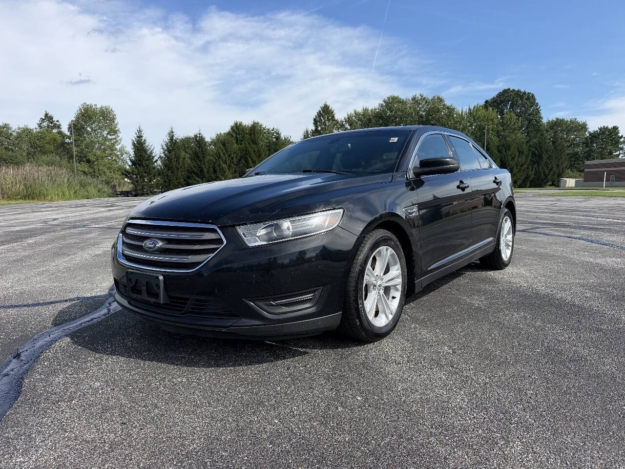 ford taurus 2017 1FAHP2E81HG139281 image ford taurus 2017 1FAHP2E81HG139281 image