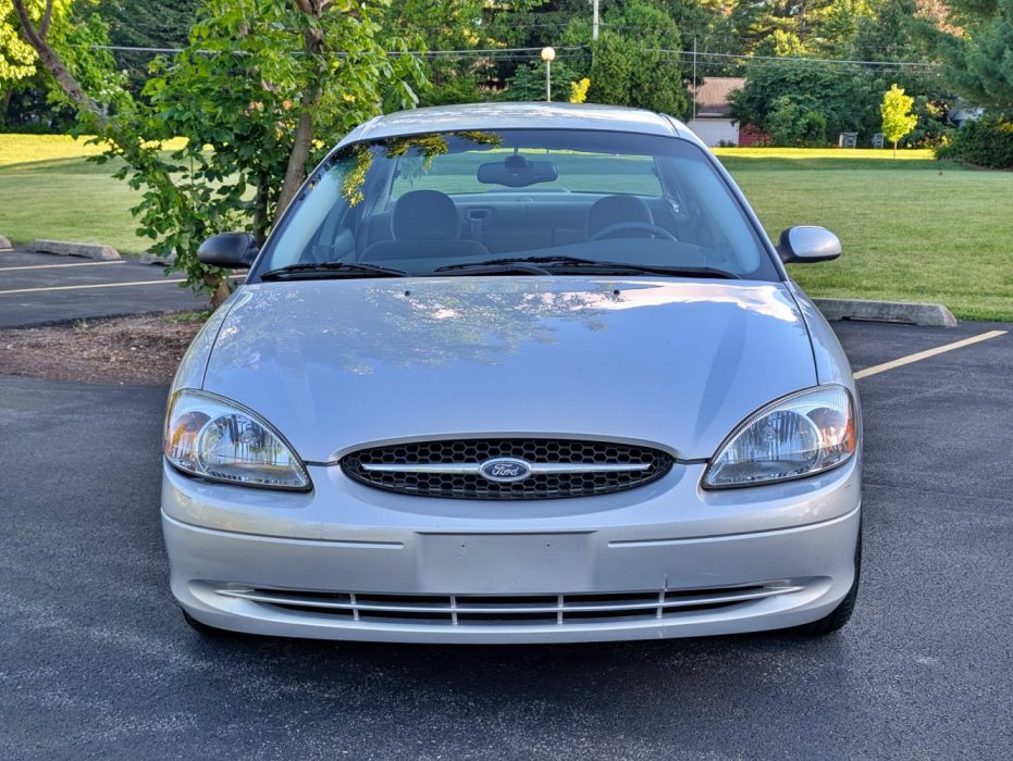 ford taurus 2002 1FAFP55U42G134850 image ford taurus 2002 1FAFP55U42G134850 image