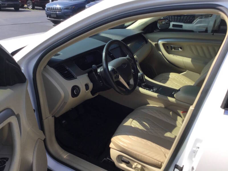 ford taurus 2013 1FAHP2E81DG174249 image ford taurus 2013 1FAHP2E81DG174249 image
