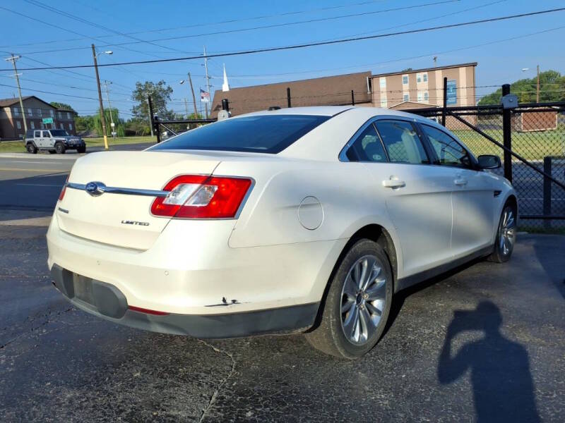 ford taurus 2010 1FAHP2FW2AG135100 image ford taurus 2010 1FAHP2FW2AG135100 image
