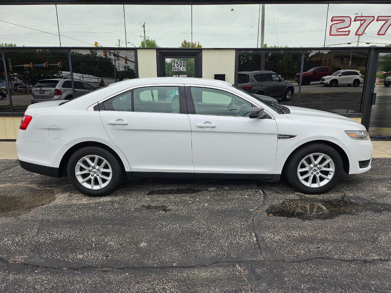 ford taurus 2014 1FAHP2D88EG175448 image ford taurus 2014 1FAHP2D88EG175448 image