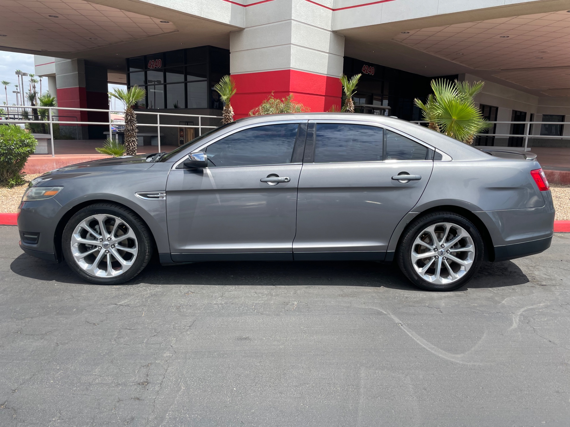 ford taurus 2014 1FAHP2F87EG175034 image ford taurus 2014 1FAHP2F87EG175034 image