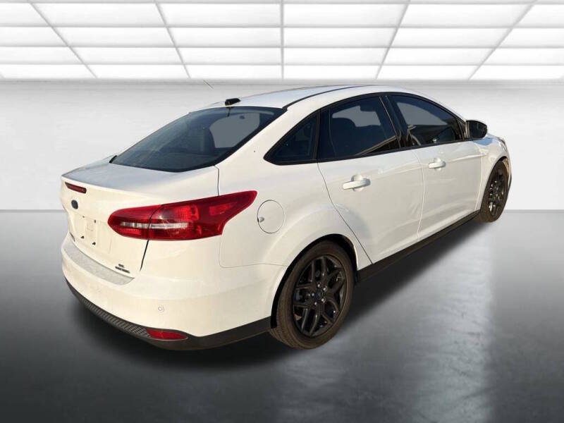 ford focus 2016 1FADP3F26GL229952 image ford focus 2016 1FADP3F26GL229952 image