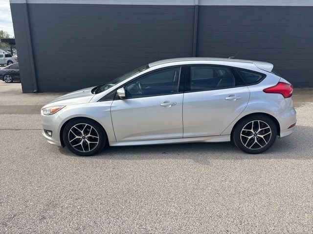 ford focus 2016 1FADP3K22GL327687 image