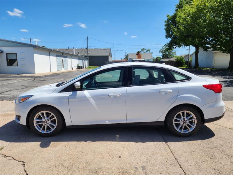ford focus 2016 1FADP3F26GL242698 image ford focus 2016 1FADP3F26GL242698 image