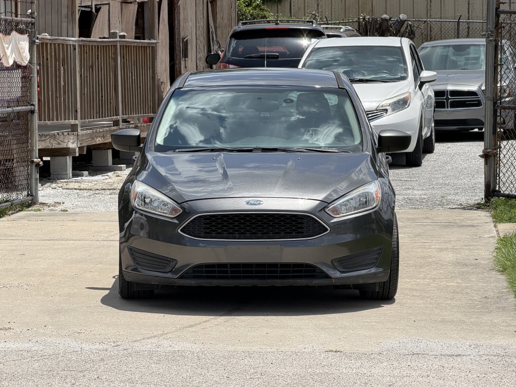 ford focus 2018 1FADP3E21JL259319 image ford focus 2018 1FADP3E21JL259319 image