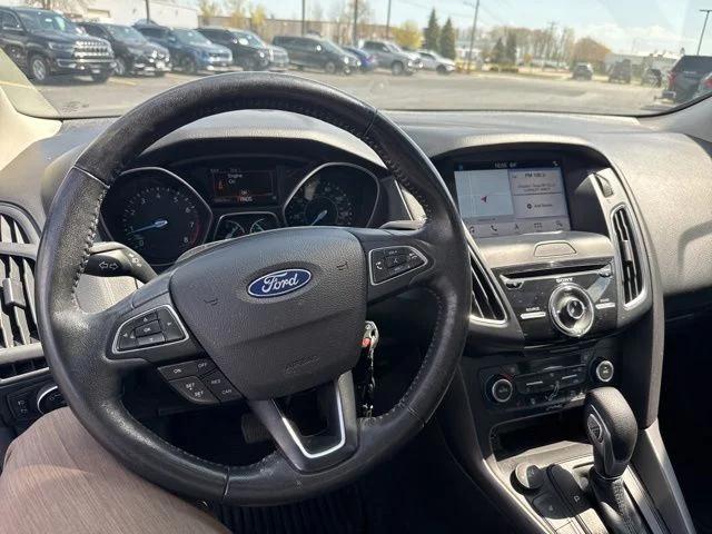 ford focus 2018 1FADP3H22JL235560 image ford focus 2018 1FADP3H22JL235560 image