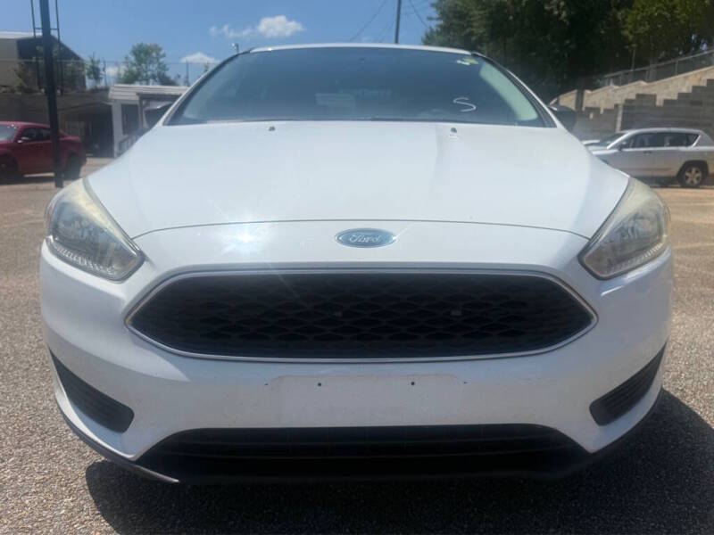 ford focus 2018 1FADP3E2XJL235942 image ford focus 2018 1FADP3E2XJL235942 image